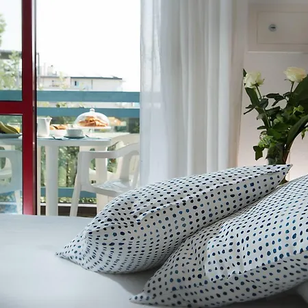 Princess アパートホテル 4*