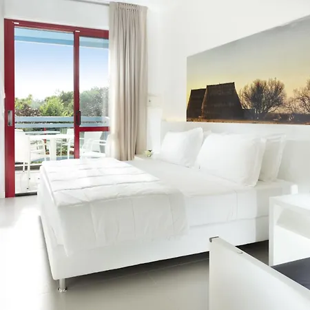 Princess Aparthotel 4*